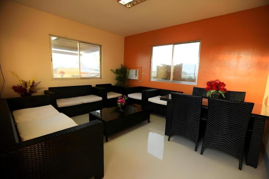 Aerostop Hotel & Restaurant Plaridel  Bagian luar foto
